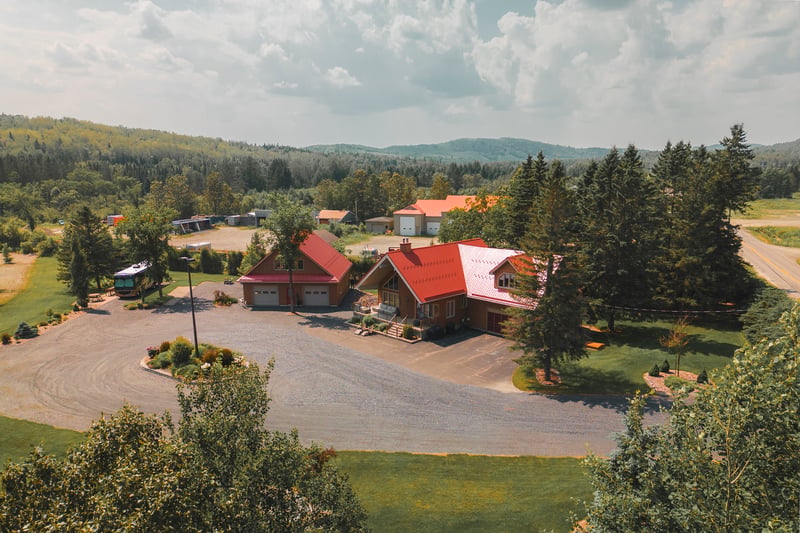 Luxury estate at 438 Titus Road, Saint-Joseph-de-Madawaska, NB — photo 29