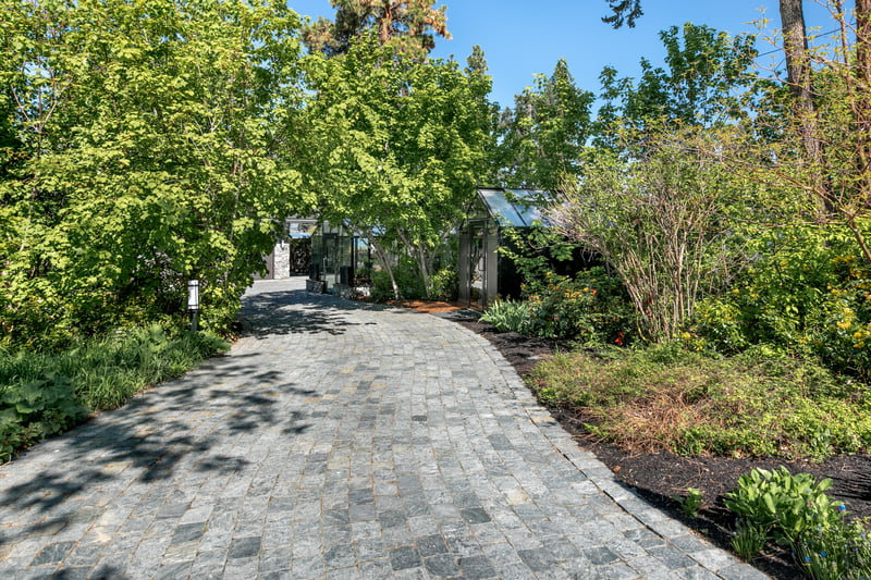 Luxury estate at 5308 Lakeshore Road, Kelowna, BC — photo 6