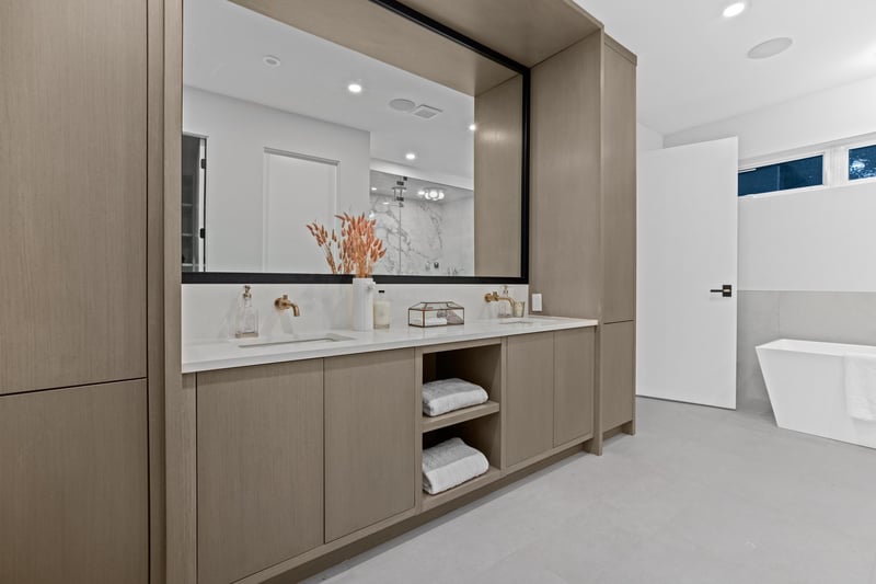 Luxury estate at 13169 Marine Drive, Surrey, BC — photo 12