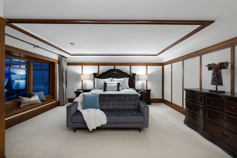 Luxury estate at 707 Eyremount Drive, West Vancouver — photo 11