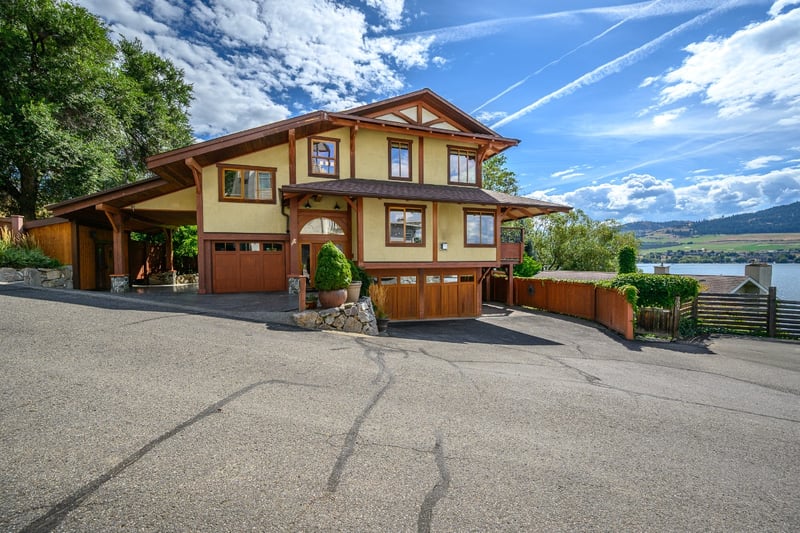 Luxury estate at 7302 Old Stamp Mill Road, Vernon, BC — photo 3