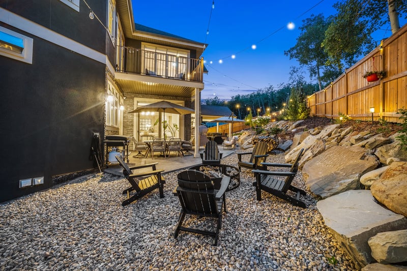 Luxury estate at 11 Elveden Place Southwest, Calgary, AB — photo 4