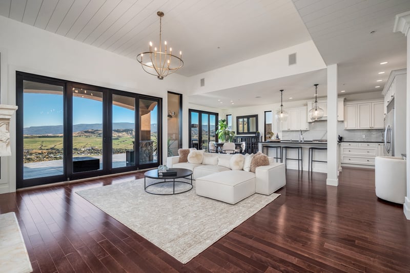Luxury estate at 328 Cordon Place, Vernon, BC — photo 13