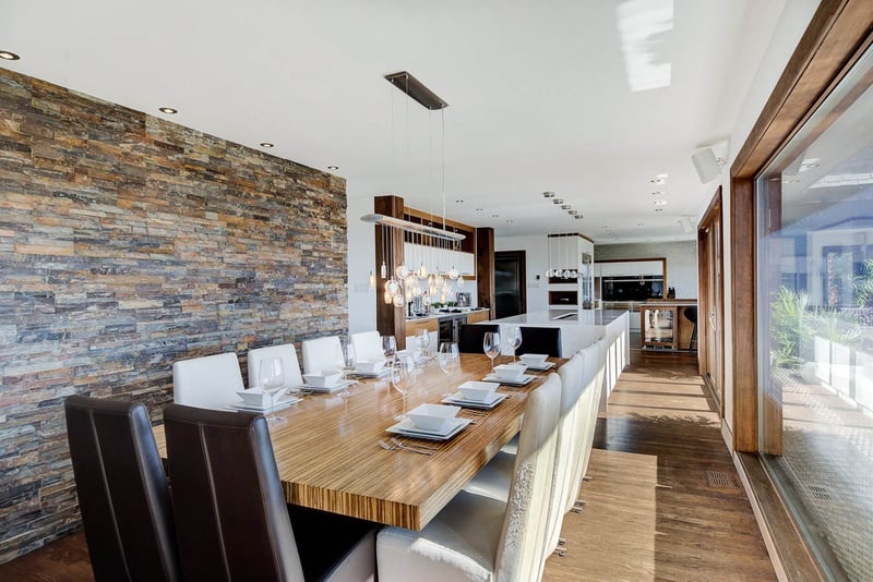 Luxury estate at 280 Rue de la Grande-Corniche, Sainte-Adele — photo 12