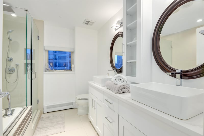 Luxury estate at 1111 Marinaside Crescent #1501, Vancouver, BC — photo 11