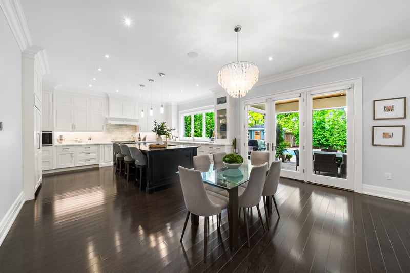 Luxury estate at 363 Niar Avenue, Mississauga, ON — photo 10
