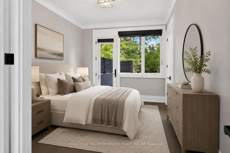 Luxury estate at 533 Carson Lane, Oakville, ON — photo 19