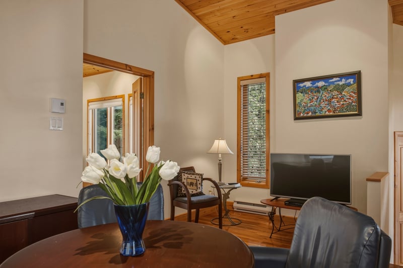 Luxury estate at 1515 Descente 20, Ogden, QC — photo 14