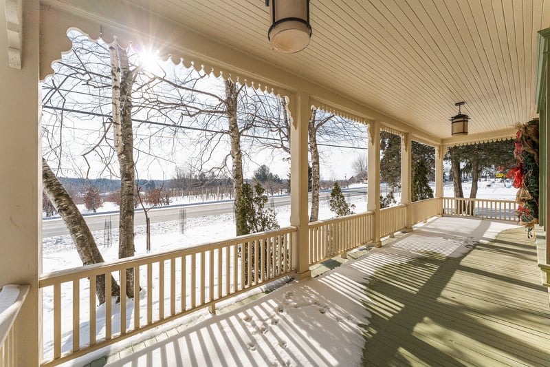Luxury estate at 1365 Rue Principale, Saint-Paul-d'Abbotsford, QC — photo 34