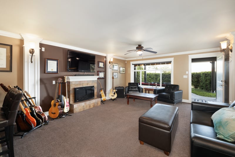 Luxury estate at 586 - 588 North Fletcher Road, Gibsons, BC — photo 11