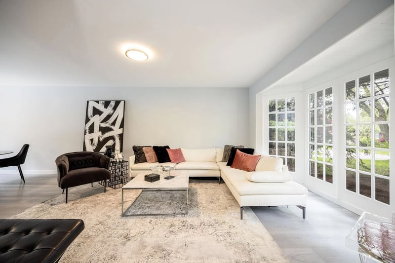Luxury estate at 198 Romfield Circuit, Thornhill, ON — photo 6