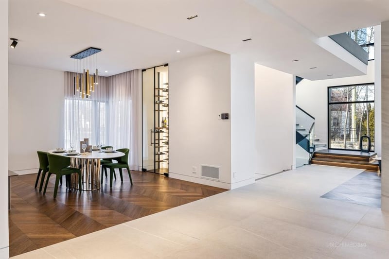 Luxury estate at 45 Place Kathleen Laing, Dorval, QC — photo 10