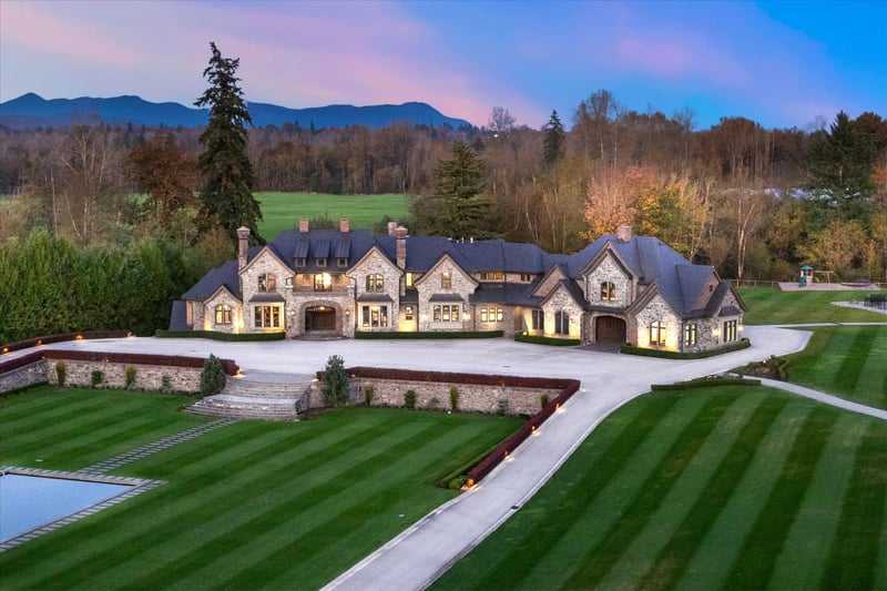 Luxury estate at 6124 272 Street, Langley, BC — photo 38