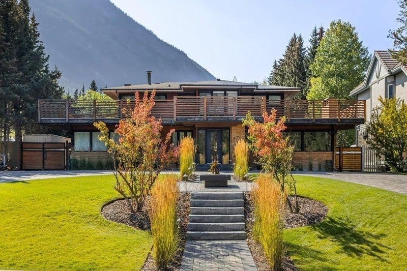Luxury estate at 115 Spray Avenue, Banff, AB — photo 1