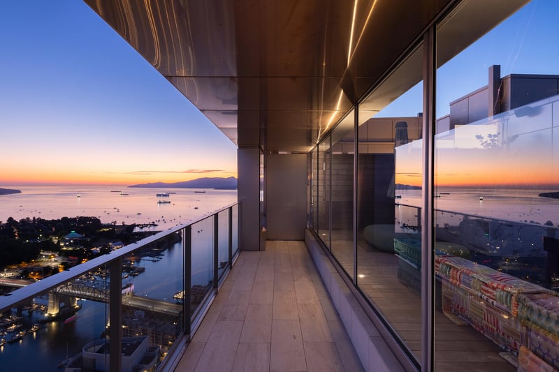 Luxury estate at 1480 Howe Street ph1, Vancouver, BC — photo 16