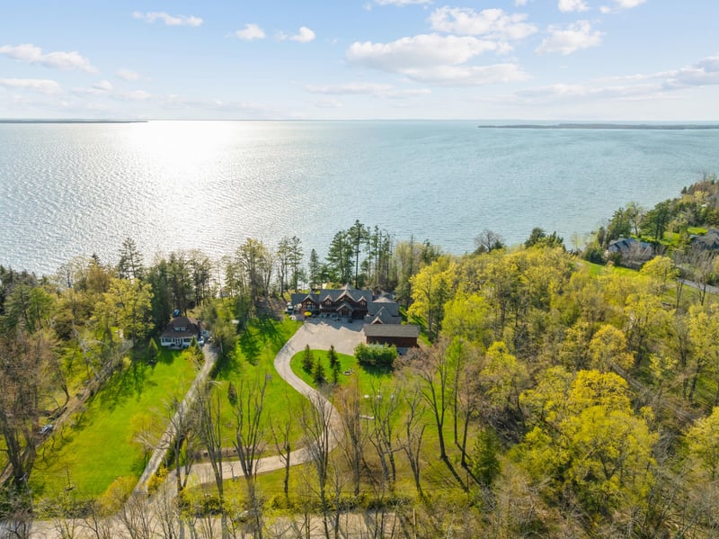 Luxury estate at 27440 Cedarhurst Beach Road, Brock, ON — photo 10