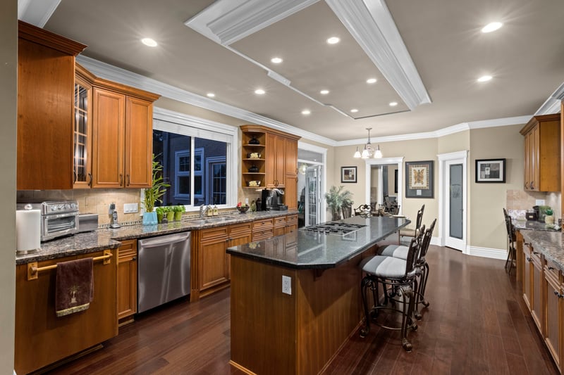 Luxury estate at 8208 Government Road, Burnaby — photo 14