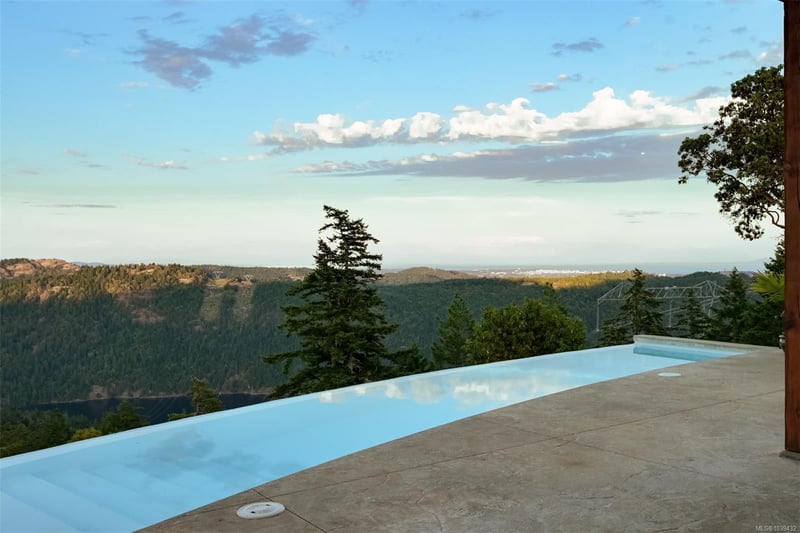 Luxury estate at 3979 Goldstream Heights Drive, Shawnigan Lake, BC — photo 23