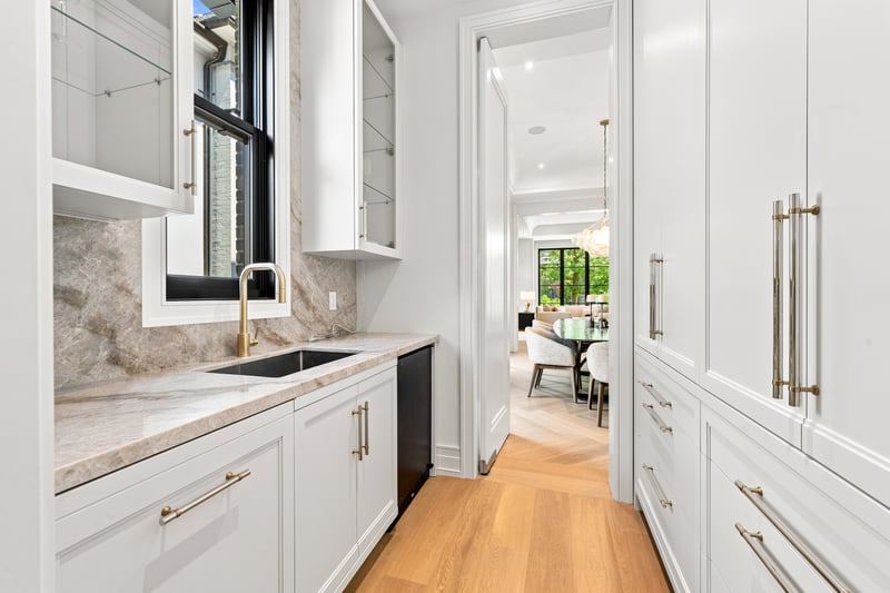 Luxury estate at 204 Forest Hill Road, Toronto, ON — photo 16