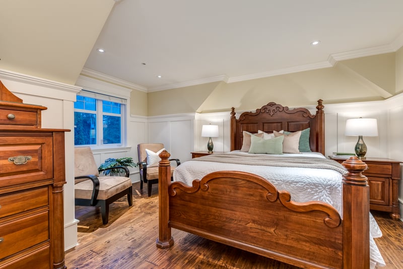 Luxury estate at 5733 182 Street, Surrey, BC — photo 29