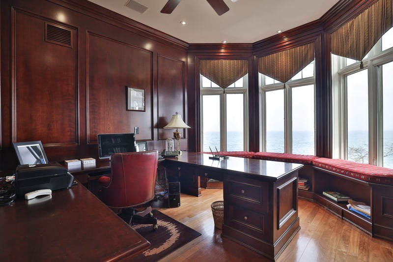 Luxury estate at 872 Whittier Crescent, Mississauga, ON — photo 16