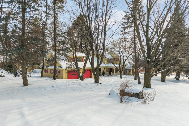 Luxury estate at 1365 Rue Principale, Saint-Paul-d'Abbotsford, QC — photo 33