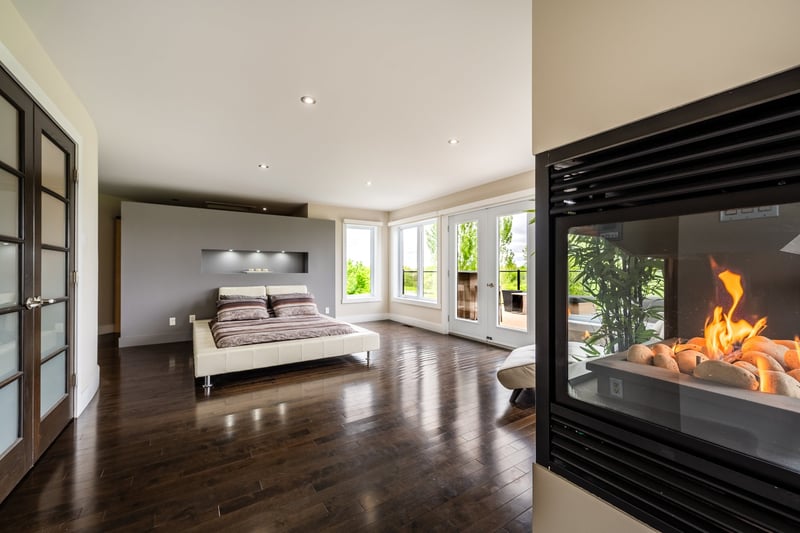 Luxury estate at 199 Rue des Français, Mont-Saint-Hilaire, QC — photo 11