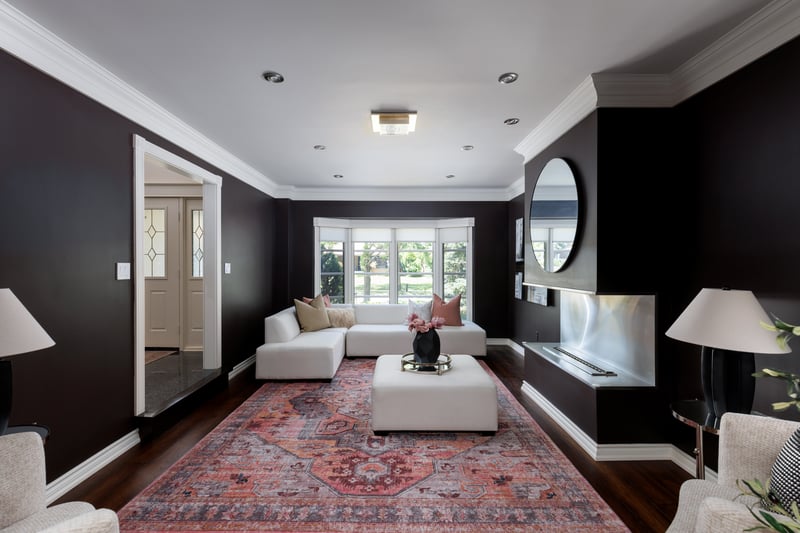 Luxury estate at 262 Mary St, Oakville, ON — photo 4