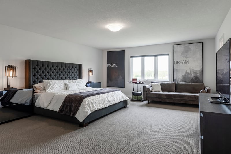 Luxury estate at 102 Greenwich Avenue, Hamilton, ON — photo 25