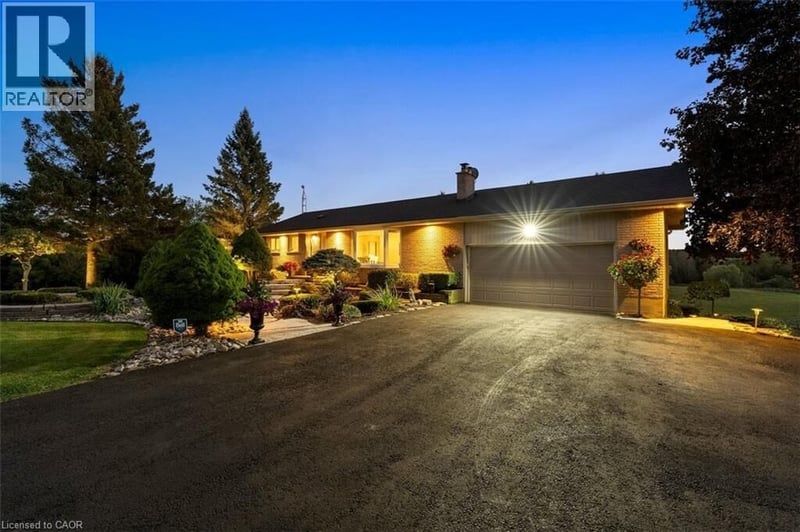 Luxury estate at 12216 Sixth Line, Acton, ON — photo 3