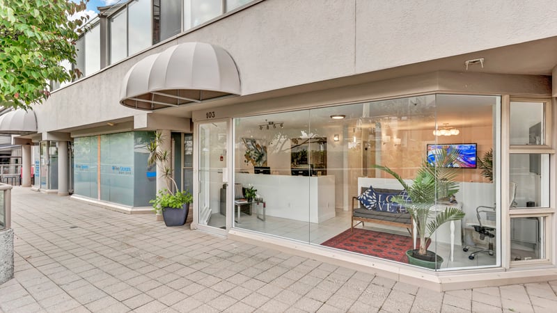 Luxury estate at 103 - 2433 Bellevue Avenue, West Vancouver — photo 3