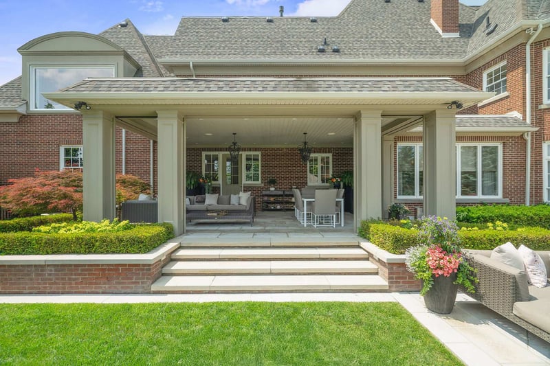 Luxury estate at 91 Fairfield Drive, King City, ON — photo 27