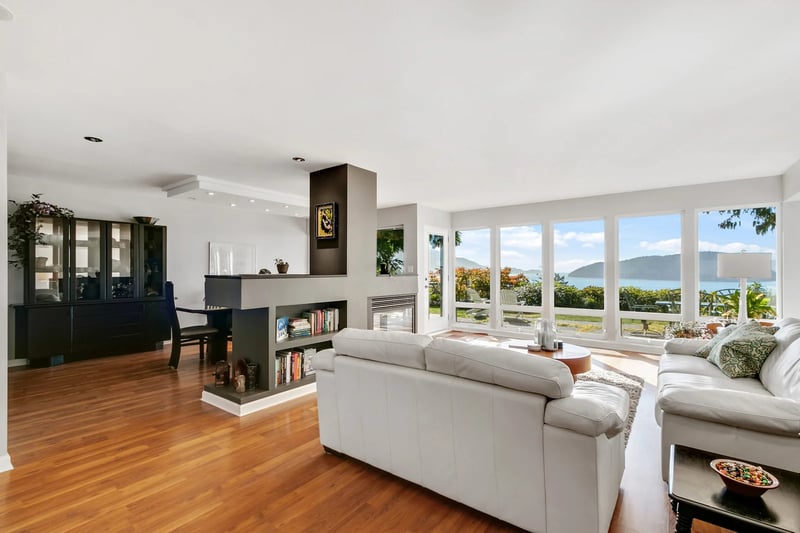 Luxury estate at 45 Sweetwater Place, Lions Bay — photo 14