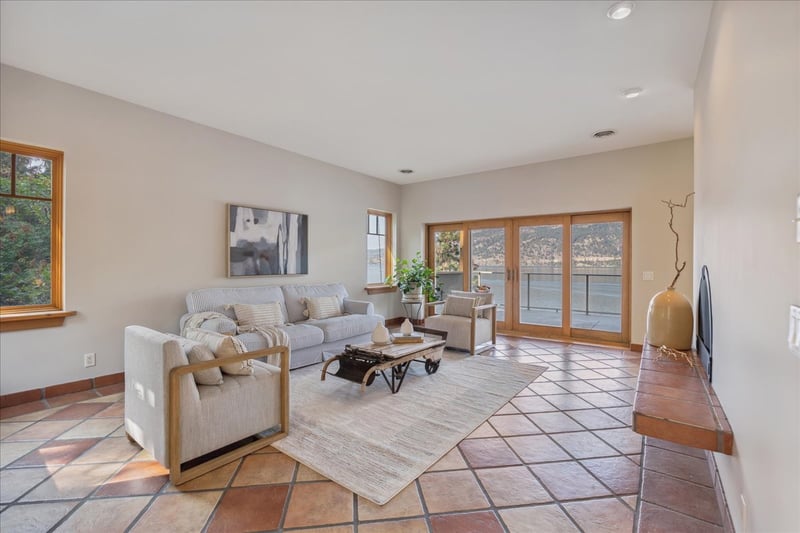 Luxury estate at 2650 Dubbin Road, Kelowna, BC — photo 12