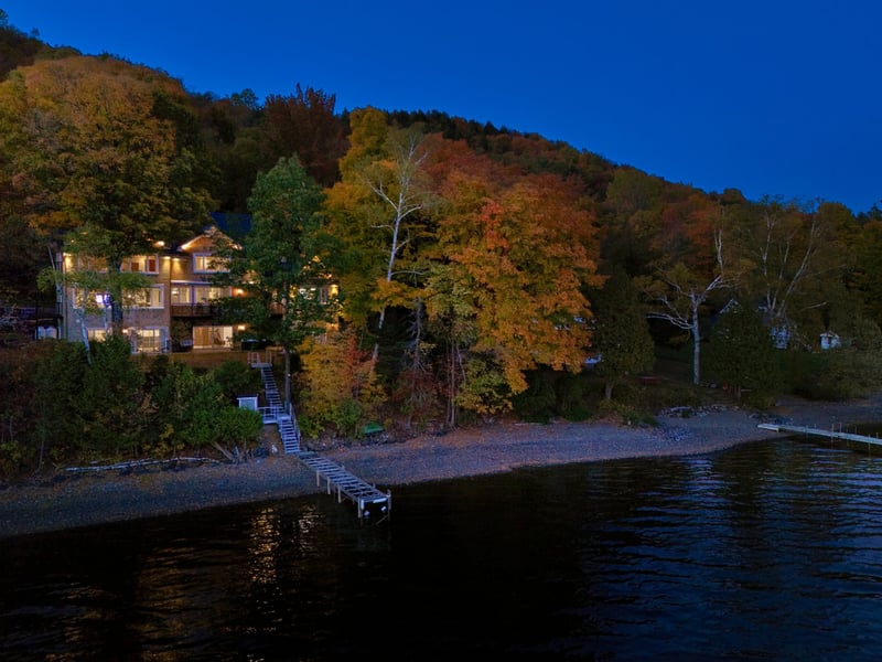 Luxury estate at 269 Chemin d'Arrow Head, Stanstead, QC — photo 1