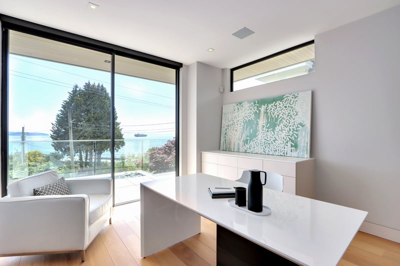 Luxury estate at 2611 Bellevue Avenue, West Vancouver — photo 10