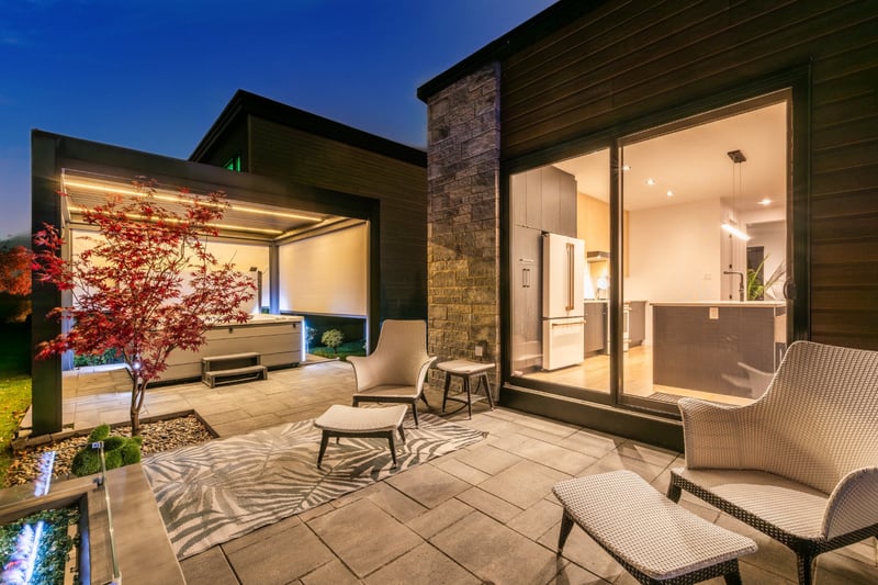 Luxury estate at 220 Rue Brunelle, Sainte-Julie, QC — photo 25