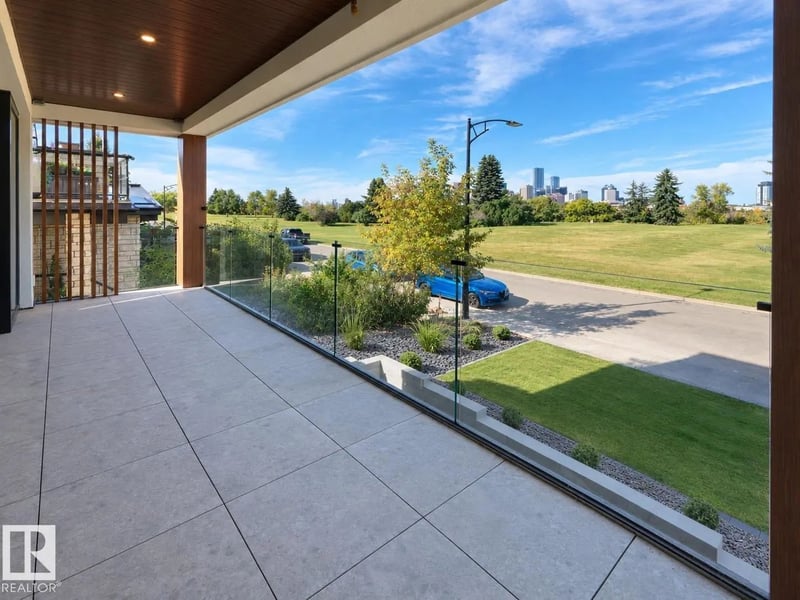 Luxury estate at 8915 Strathearn Drive NW, Edmonton, AB — photo 26
