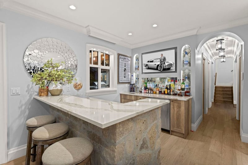Luxury estate at 2669 171 Street, Surrey, BC — photo 9