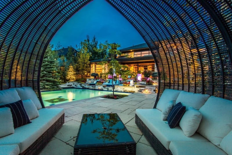 Luxury estate at 1306 Rue du Boisé, Boucherville, QC — photo 46