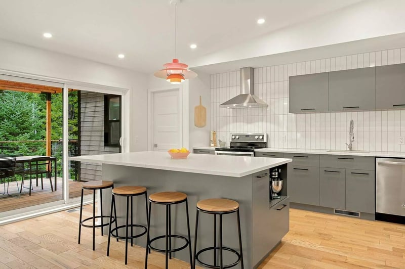 Luxury estate at 18 Rue des Faux Trembles, Eastman, QC — photo 12