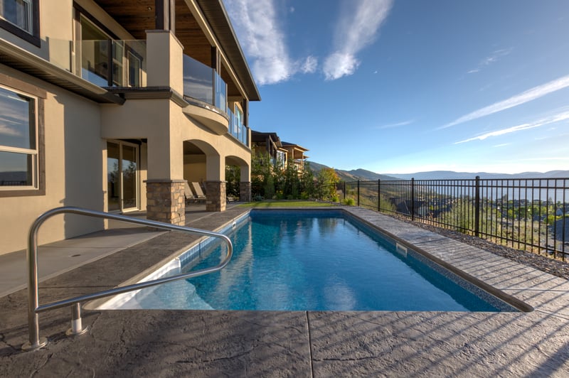 Luxury estate at 426 Audubon Court, Kelowna, BC — photo 2