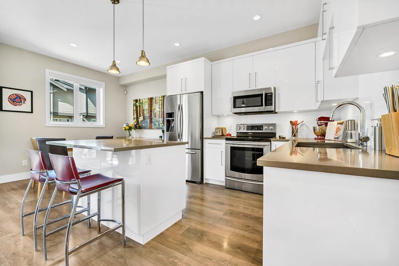 Luxury estate at 3440 Linwood Ave, Victoria, BC — photo 27