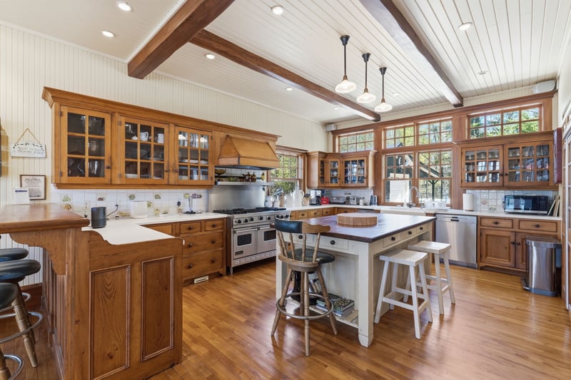 Luxury estate at 1064 Heather Lodge Road, Port Carling, ON — photo 15