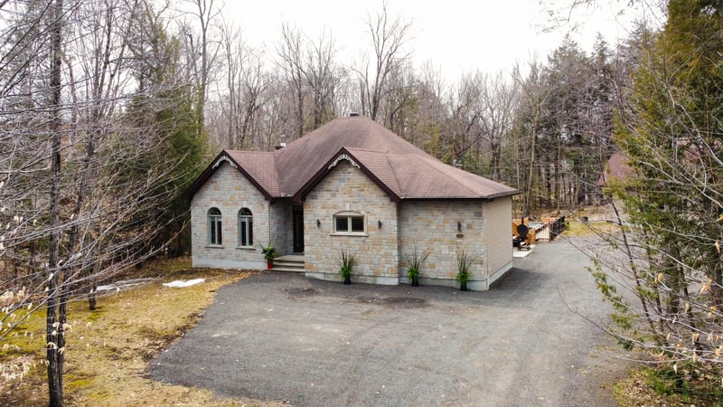 Luxury estate at 162 Rue du Sanctuaire, Saint-Colomban — photo 34