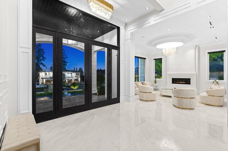 Luxury estate at 13083 57 Avenue, Surrey, BC — photo 4