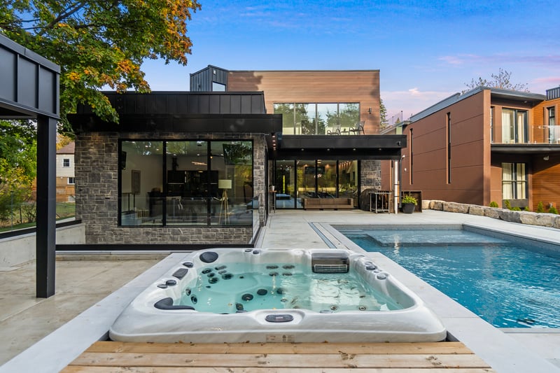 Luxury estate at 1438 Haig Blvd, Mississauga, ON — photo 23