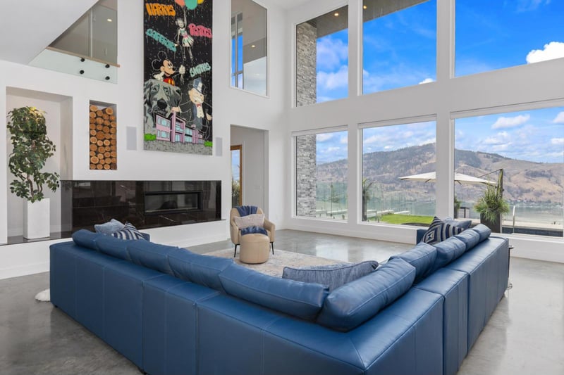 Luxury estate at 112 Sunset Boulevard, Vernon, BC — photo 4