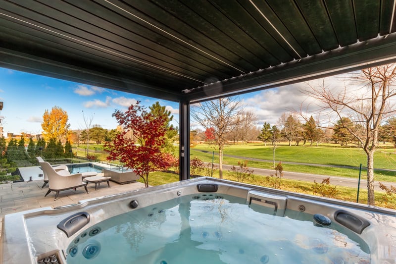 Luxury estate at 220 Rue Brunelle, Sainte-Julie, QC — photo 29