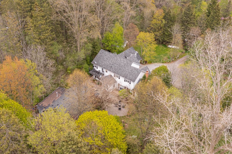 Luxury estate at 1097 Mineral Springs Road, Hamilton, ON — photo 26